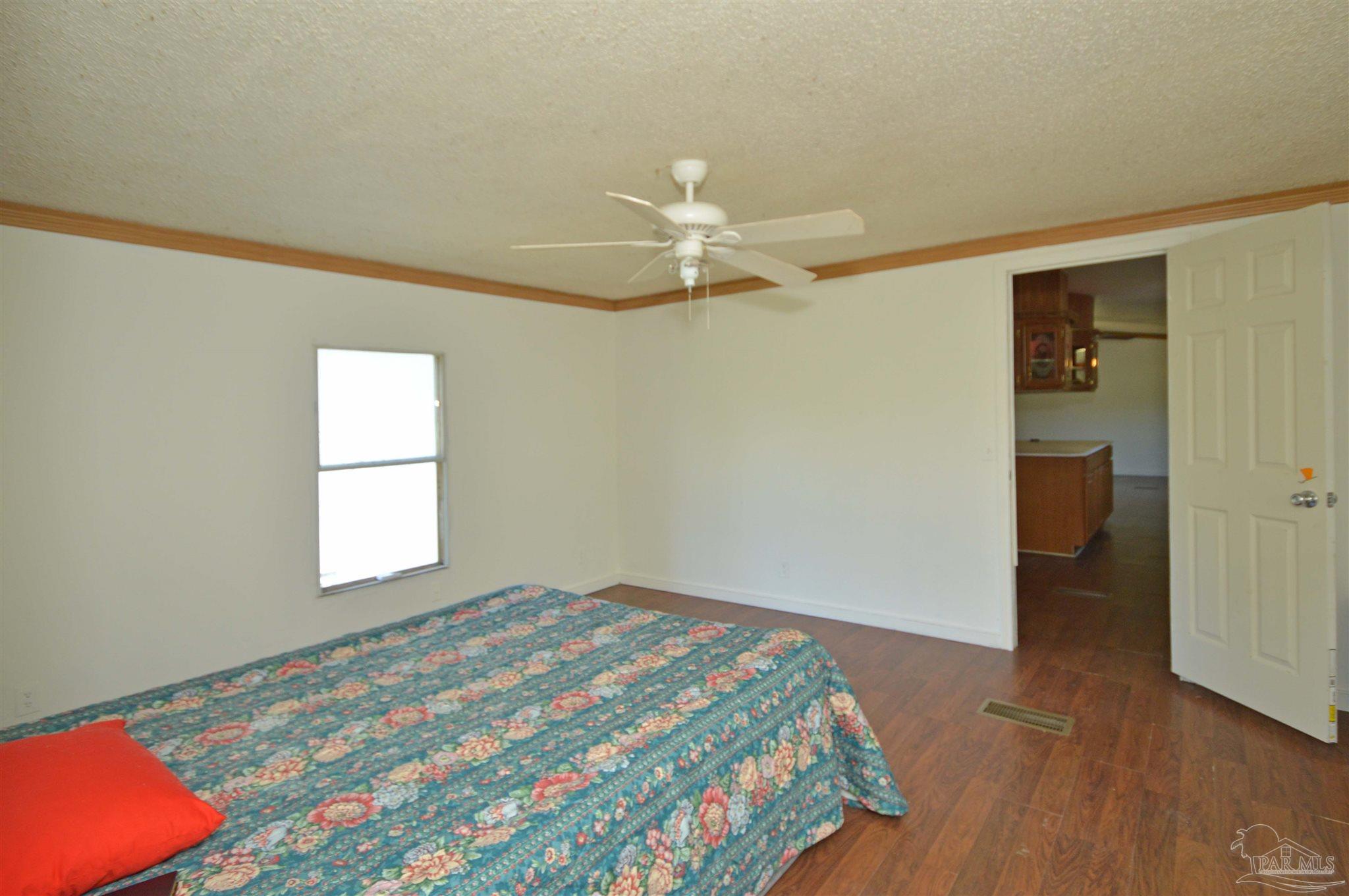 4401 B B Lowery Road Milton, FL 32583 - Photo 12 of 37