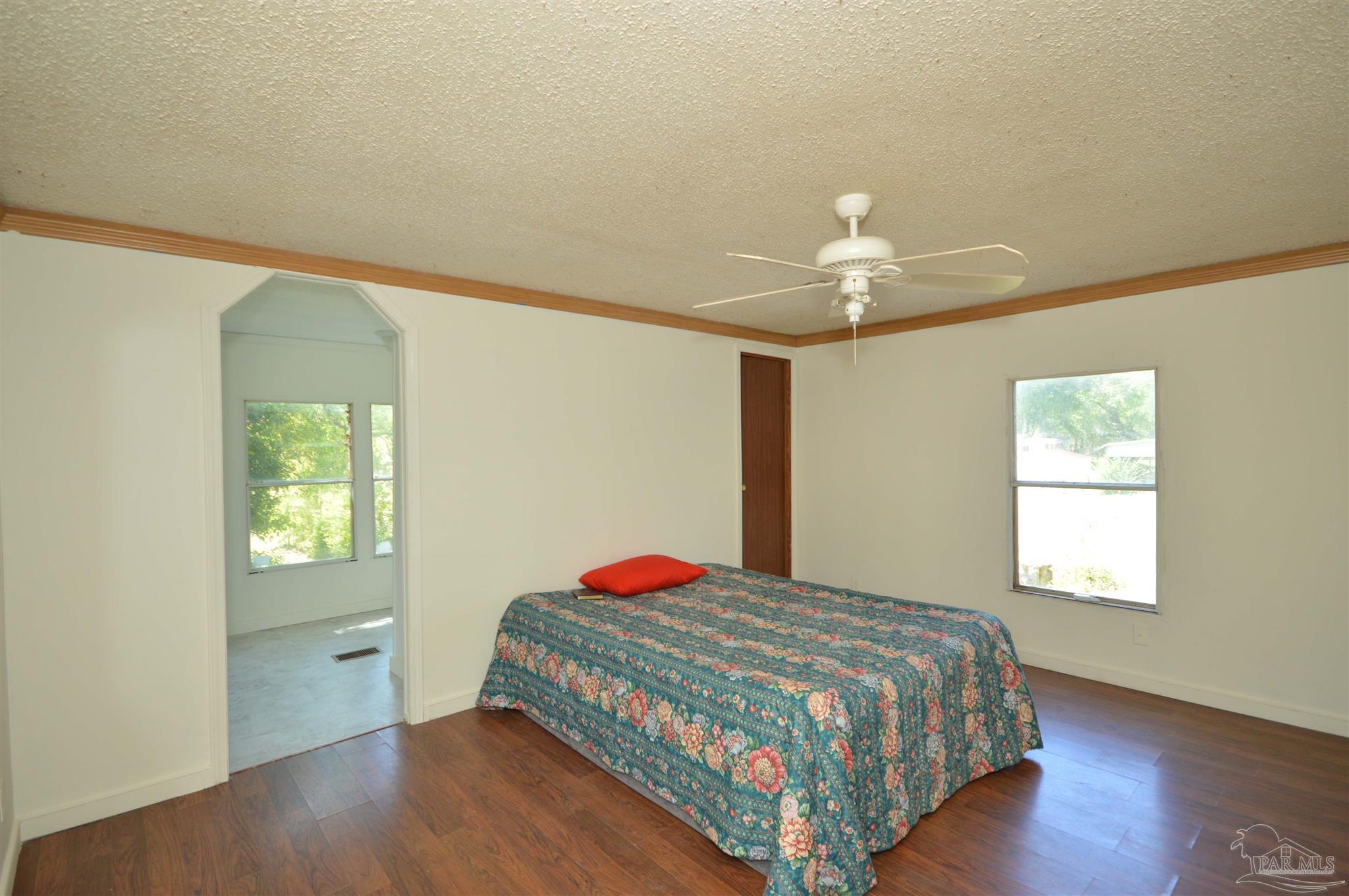 4401 B B Lowery Road Milton, FL 32583 - Photo 13 of 37