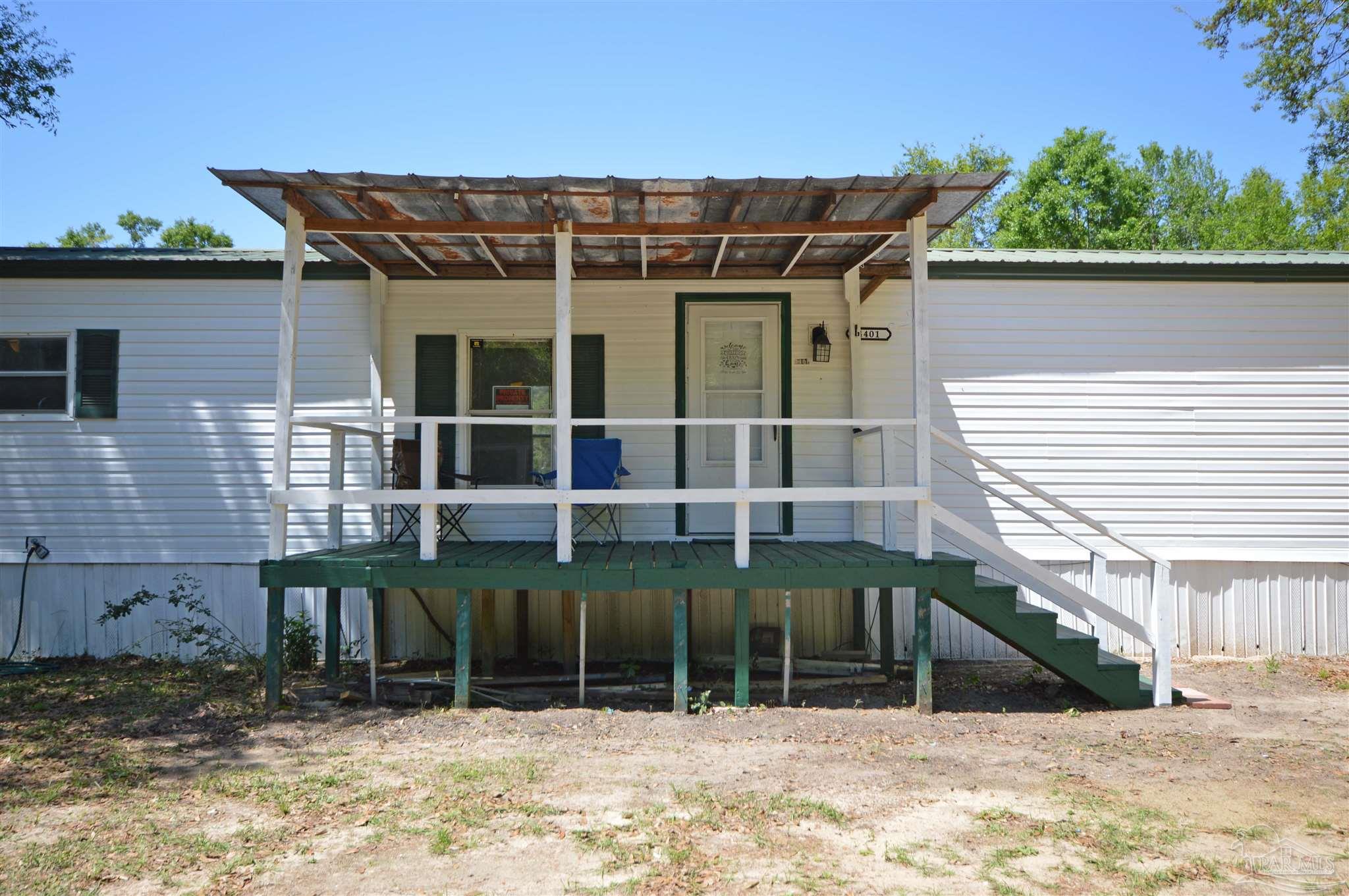 4401 B B Lowery Road Milton, FL 32583 - Photo 2 of 37