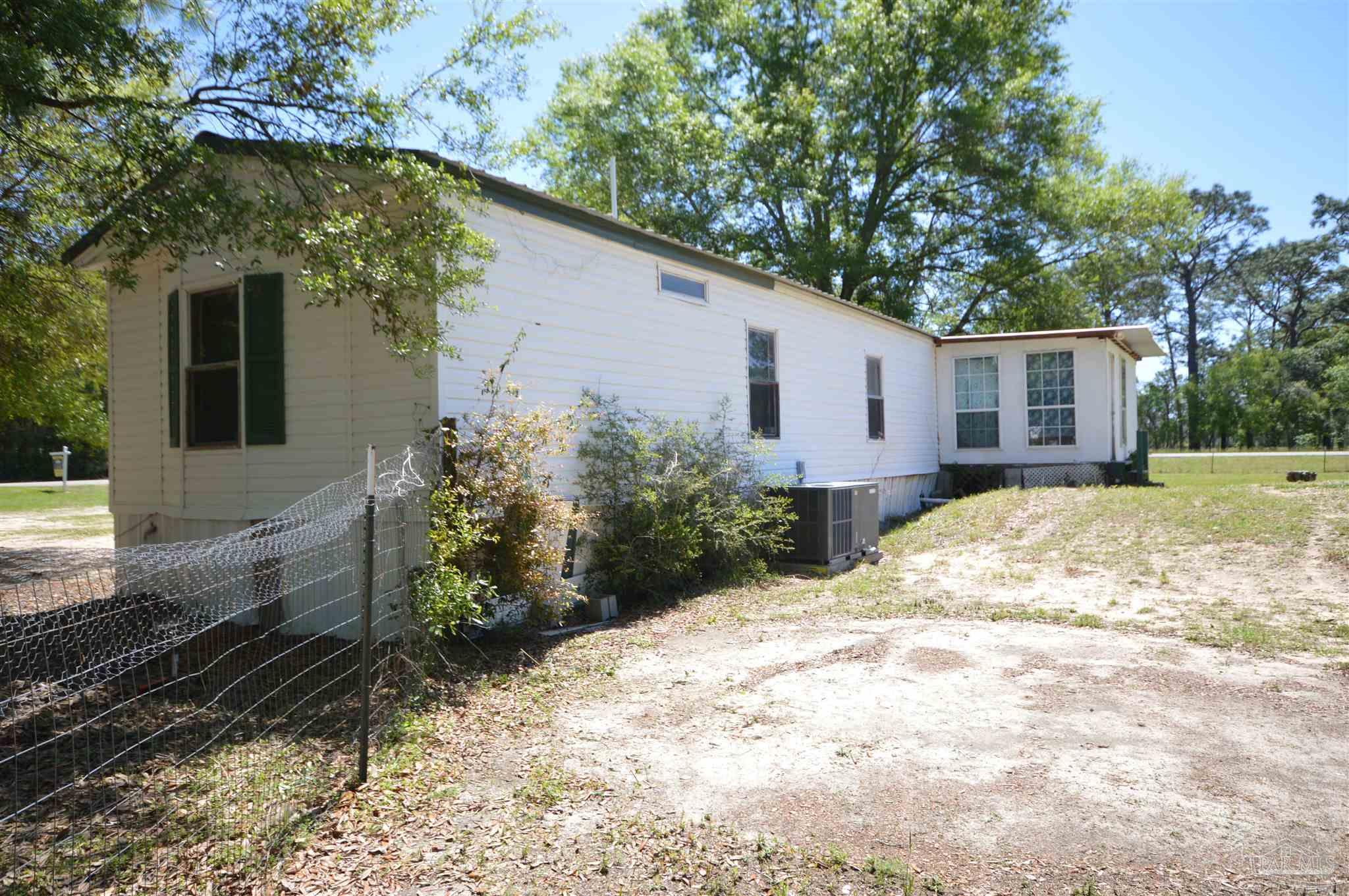 4401 B B Lowery Road Milton, FL 32583 - Photo 33 of 37