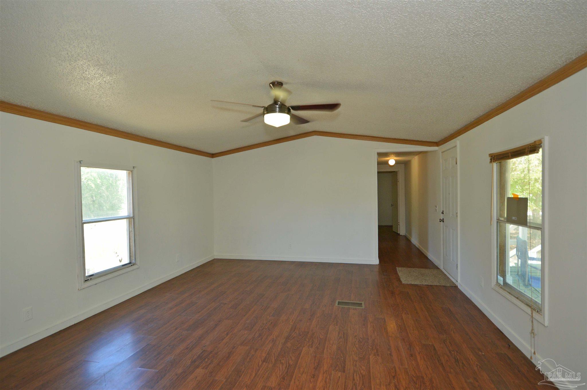 4401 B B Lowery Road Milton, FL 32583 - Photo 5 of 37