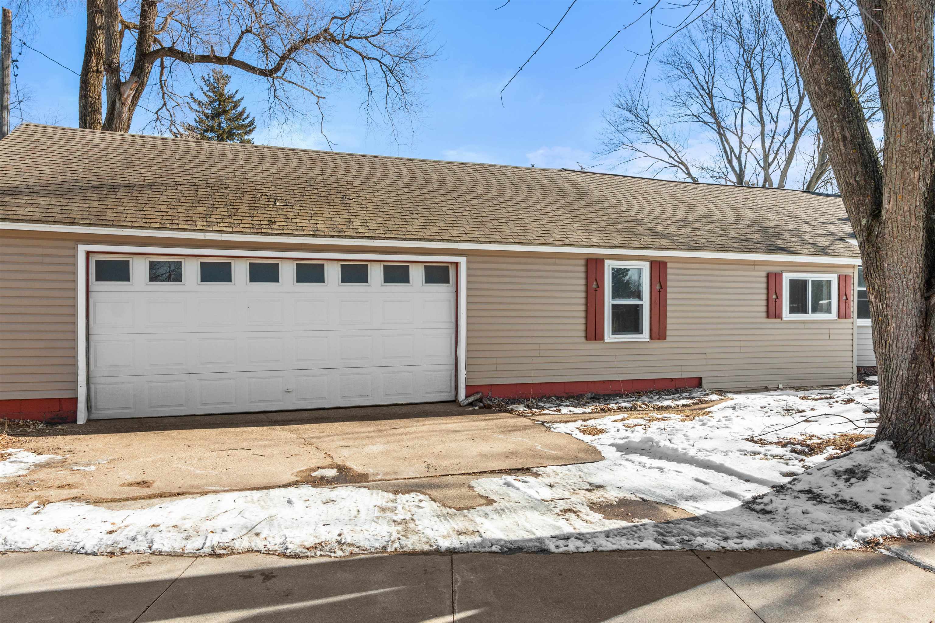 108 Pond Street Amherst, WI 54406 - Photo 27 of 31