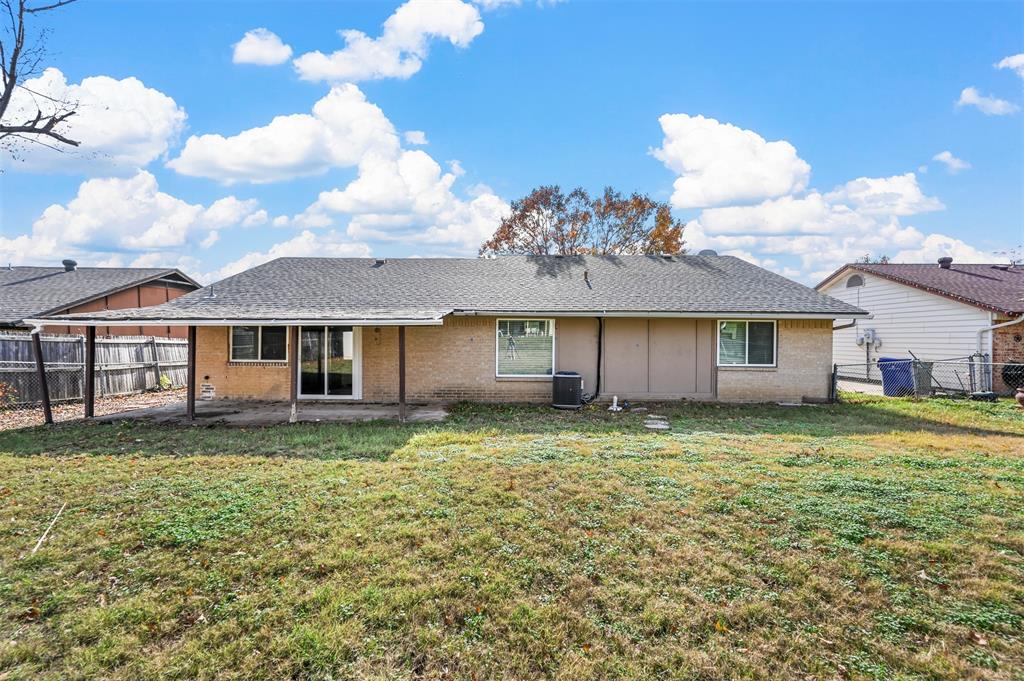 2029 Greenwood Road Carrollton, TX 75006 - Photo 19 of 20