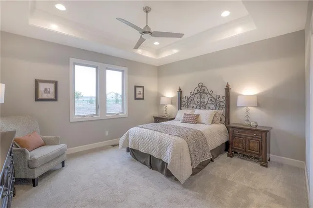 $800,000 | 12204 138th Place, Overland Park, KS 66221