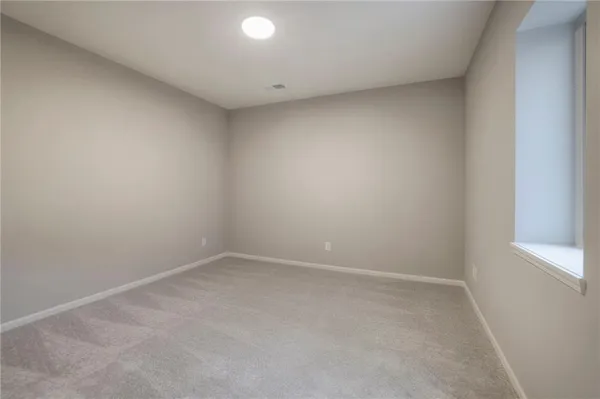 $820,000 | 12204 138th Place, Overland Park, KS 66221