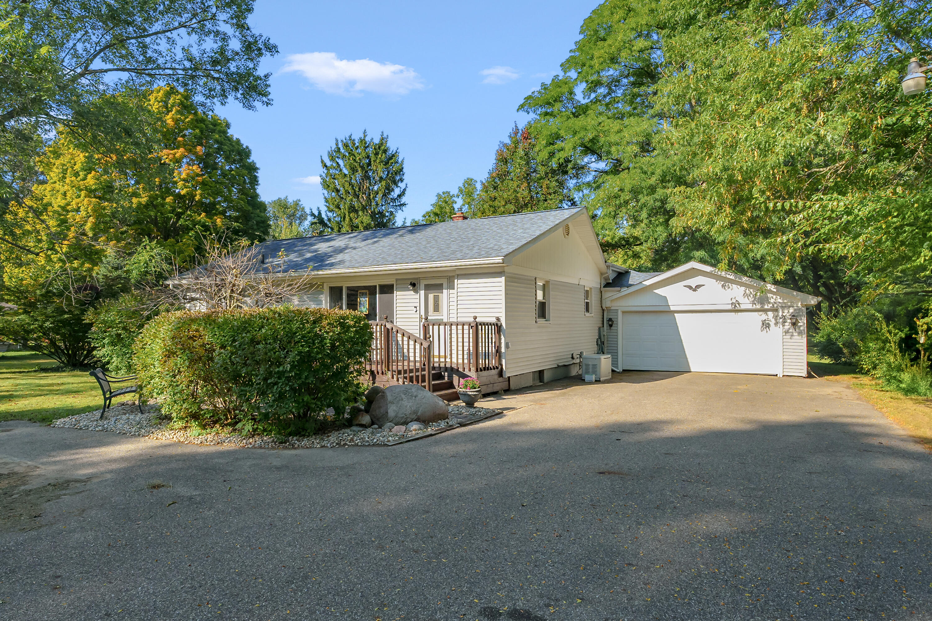 12441 Minges Road South Battle Creek, MI 49015 - Photo 24 of 35 Minges Rd S 12441 Battle Creek 49015-1