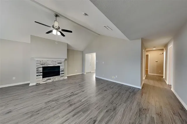 $2,100 | 6014 Twin Maple Drive, Arlington, TX 76018