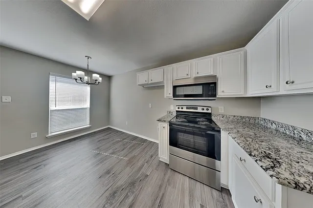 $2,100 | 6014 Twin Maple Drive, Arlington, TX 76018