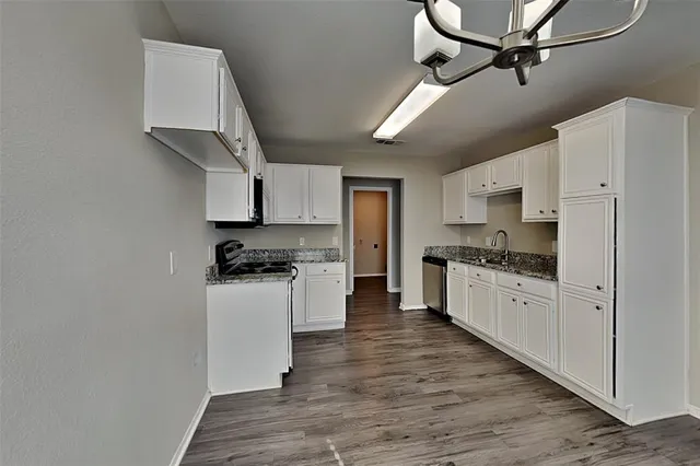 $2,100 | 6014 Twin Maple Drive, Arlington, TX 76018