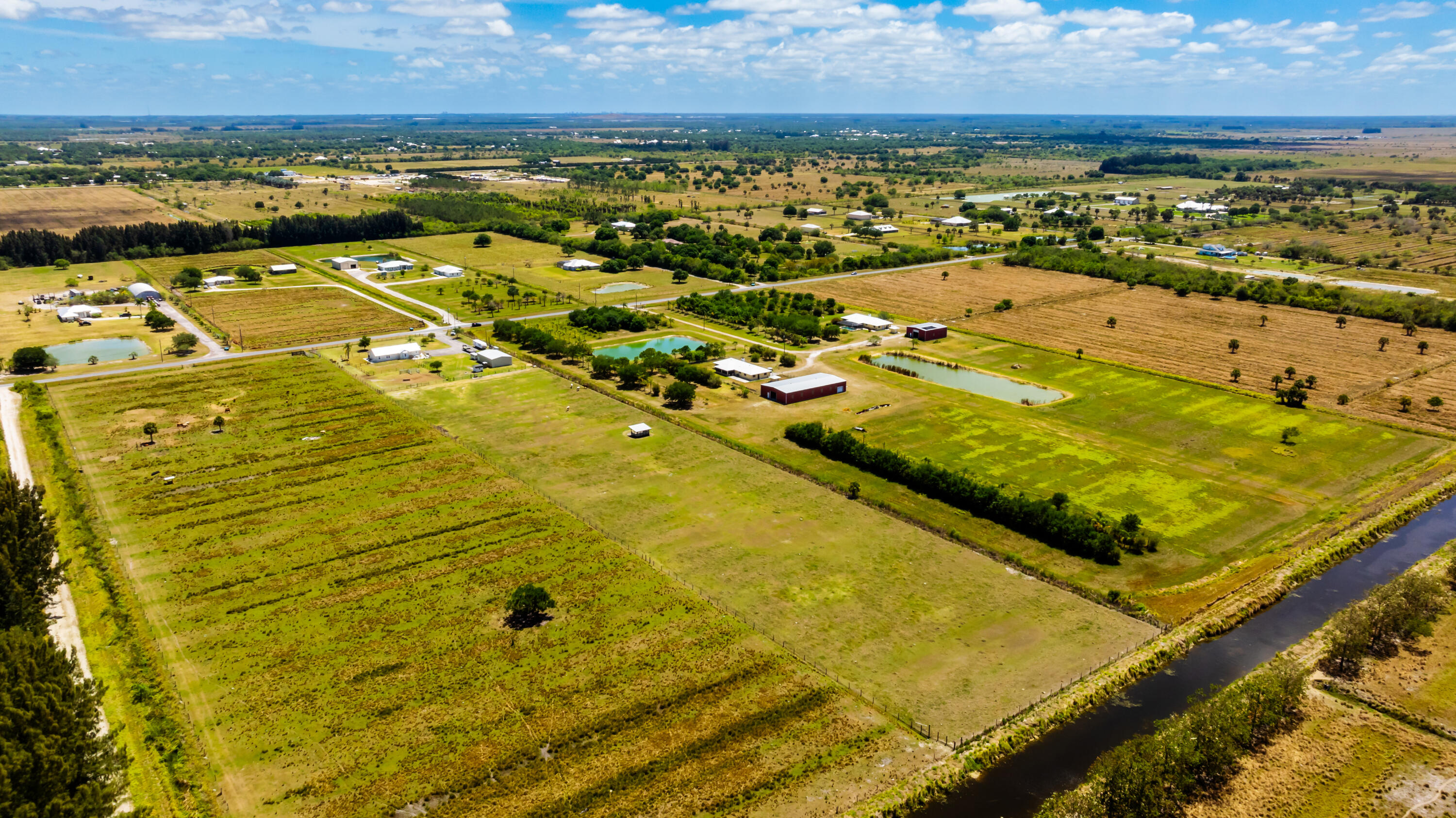 1101 Trowbridge Road Fort Pierce, FL 34945 - Photo 25 of 38 a view of an ocean view