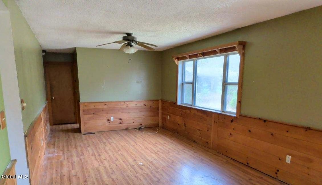 122 Cutting Road Lewis, NY 12932 - Photo 11 of 27 Living room 1