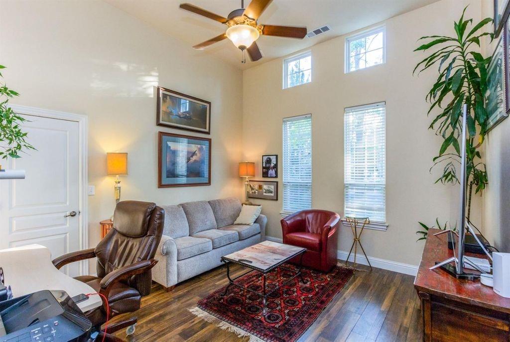 4708 North Crestmoor Avenue Clovis, CA 93619 - Photo 17 of 36