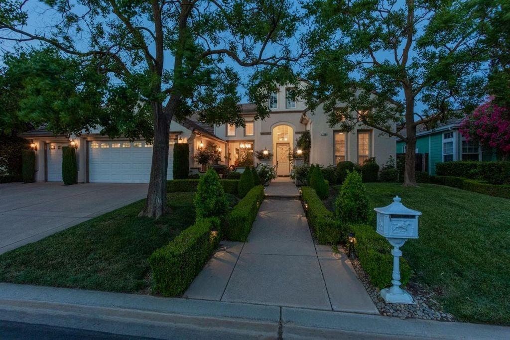 4708 North Crestmoor Avenue Clovis, CA 93619 - Photo 27 of 36