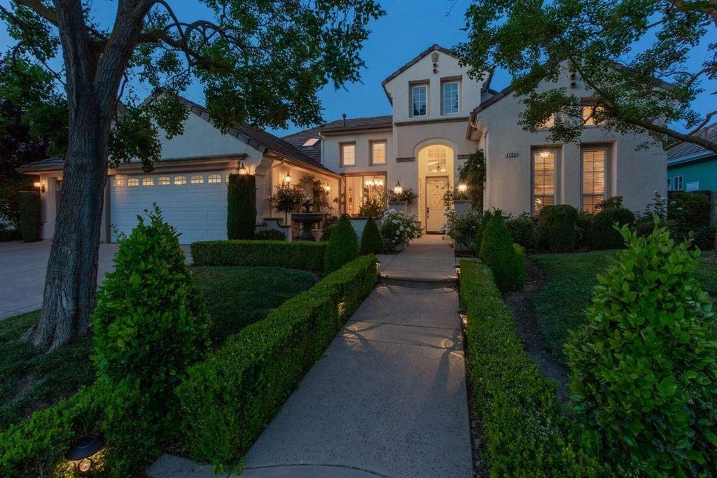 4708 North Crestmoor Avenue Clovis, CA 93619 - Photo 34 of 36