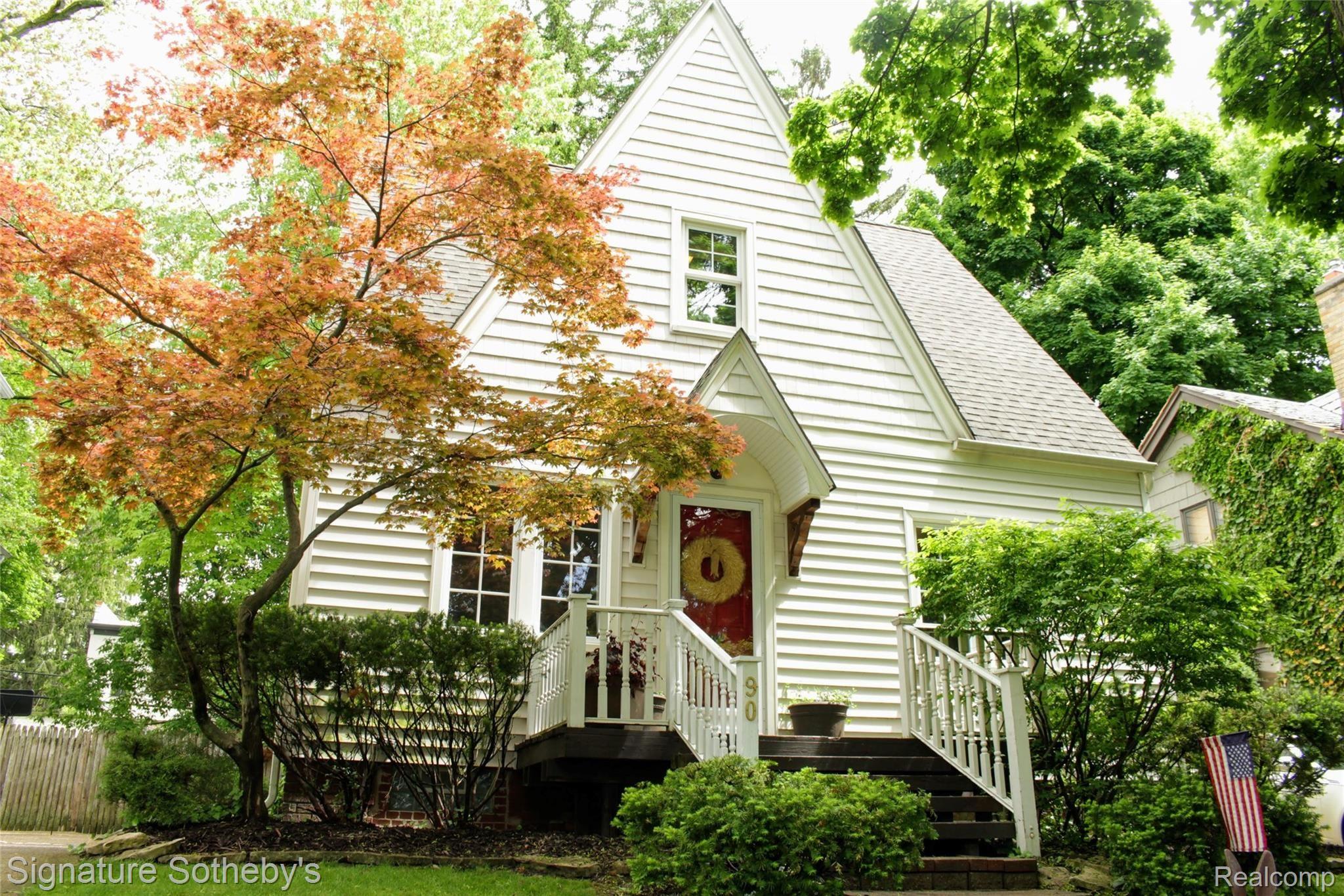 90 Mapleton Road Grosse Pointe, MI 48236 - Photo 39 of 43 IMG_0823.jpg