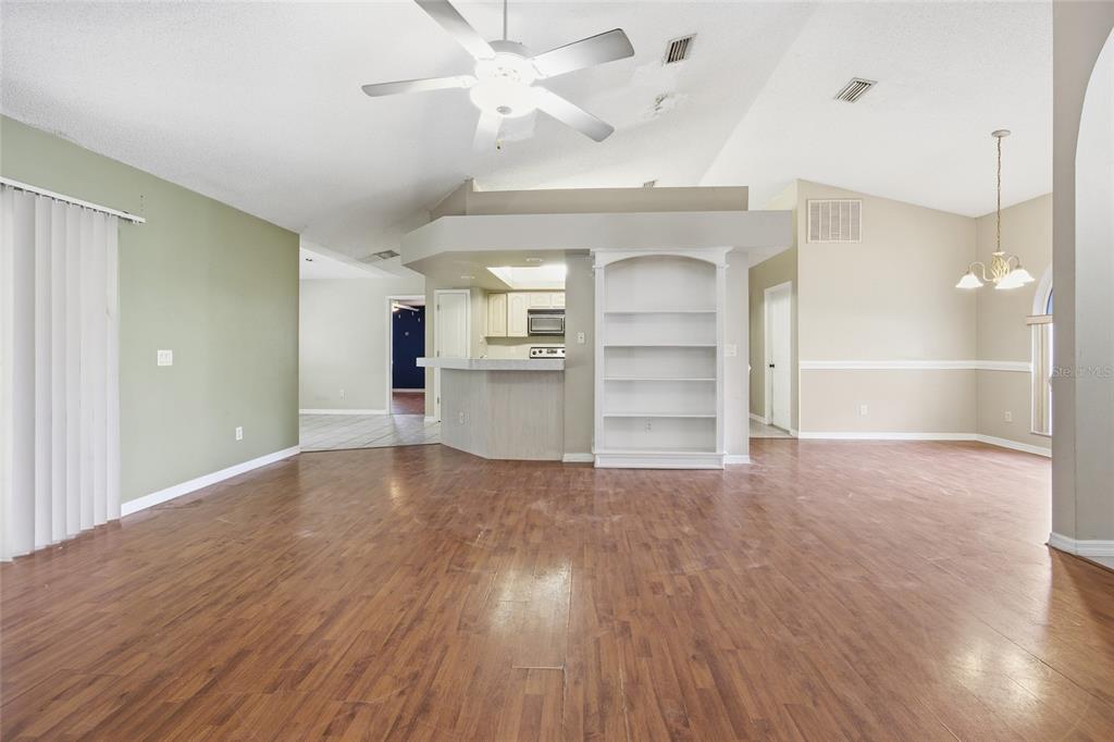 5801 Southwest 115th Street Road Ocala, FL 34476 - Photo 9 of 47 Gallery Image 9