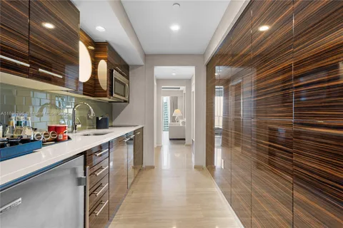 $615,900 | 551 North Fort Lauderdale Beach Boulevard, Unit H1401, Fort Lauderdale, FL 33304