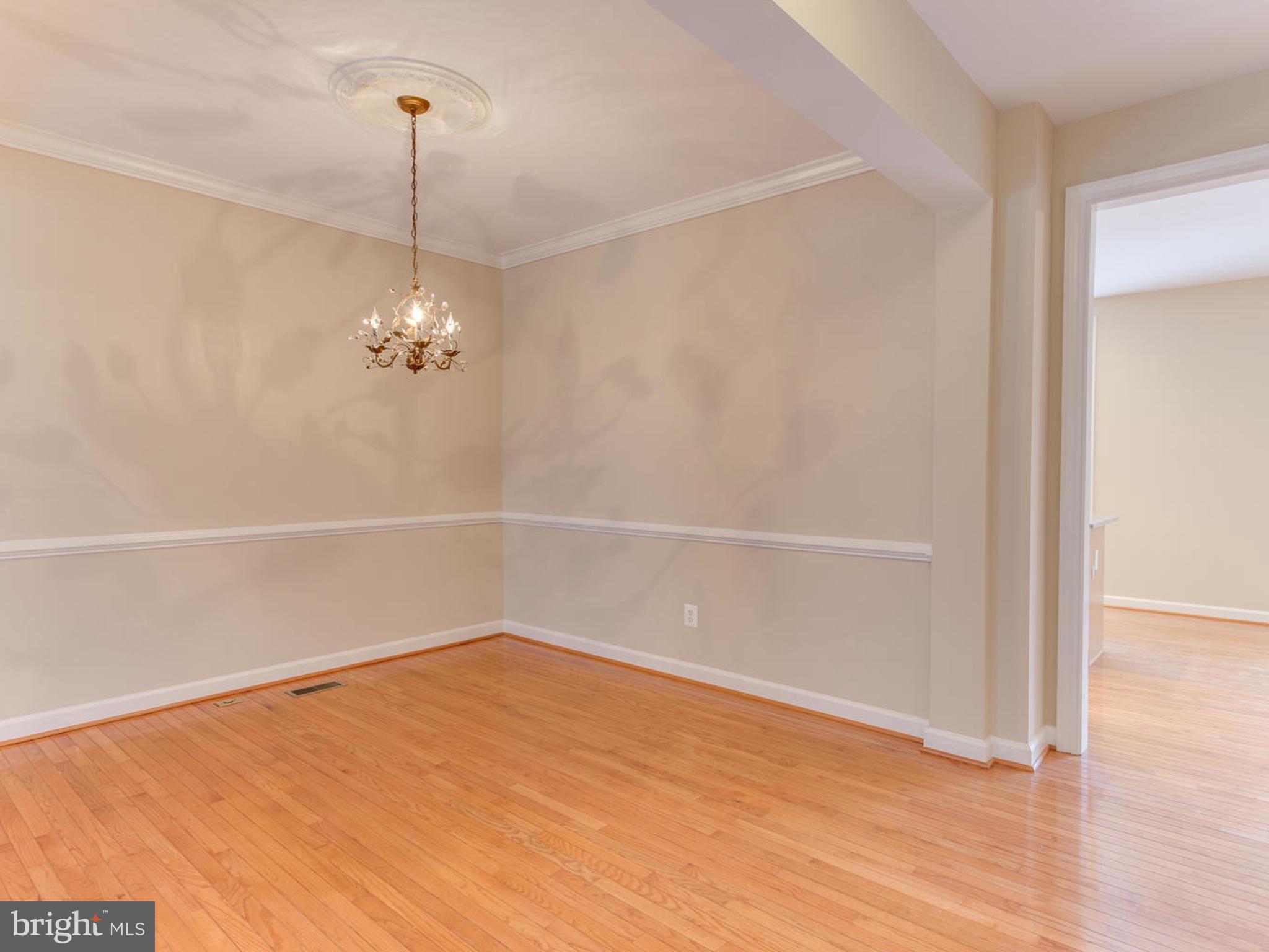 43802 Bent Creek Terrace Leesburg, VA 20176 - Photo 12 of 40 a view of an empty room with a window
