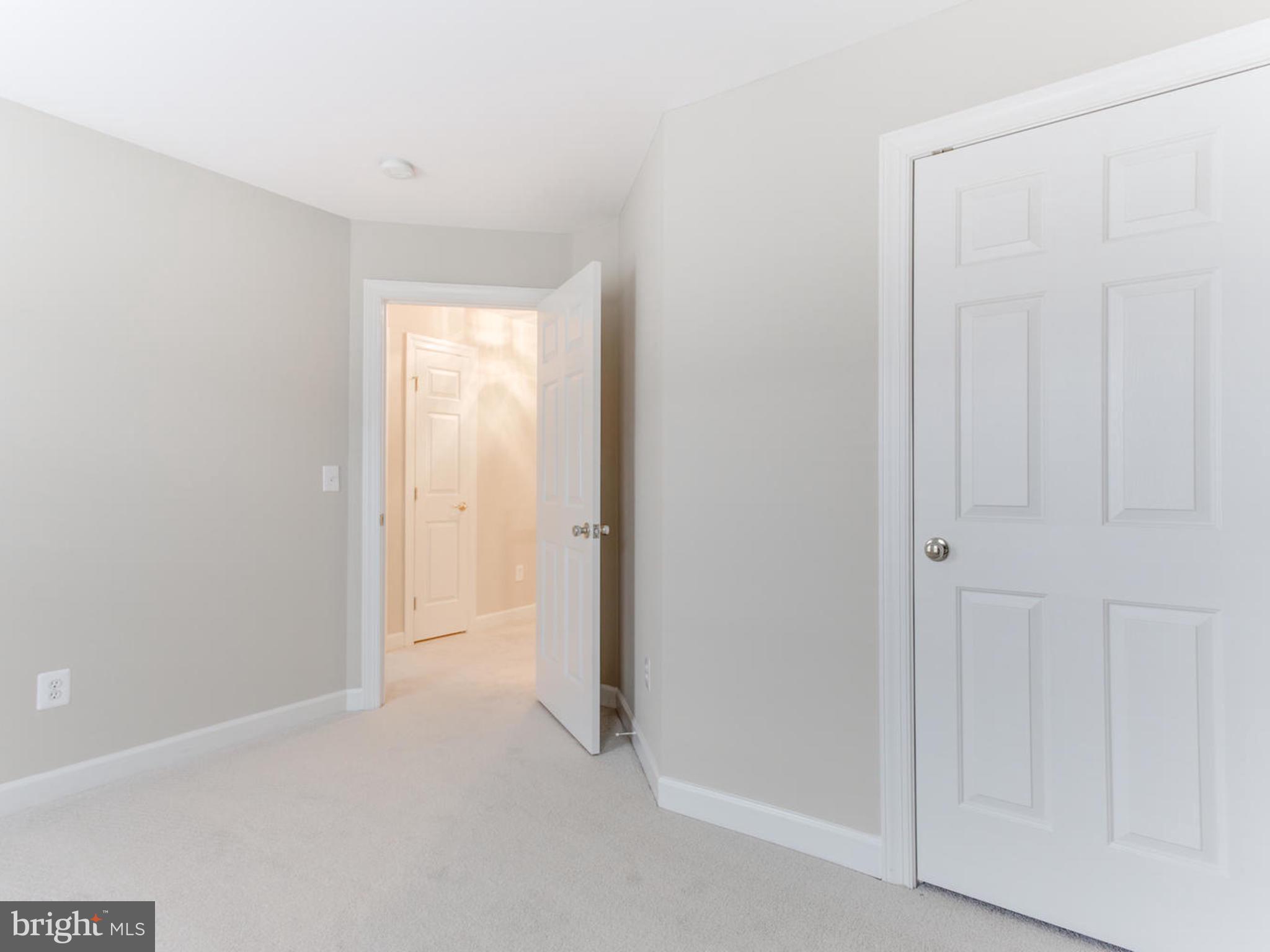 43802 Bent Creek Terrace Leesburg, VA 20176 - Photo 32 of 40 a view of an empty room