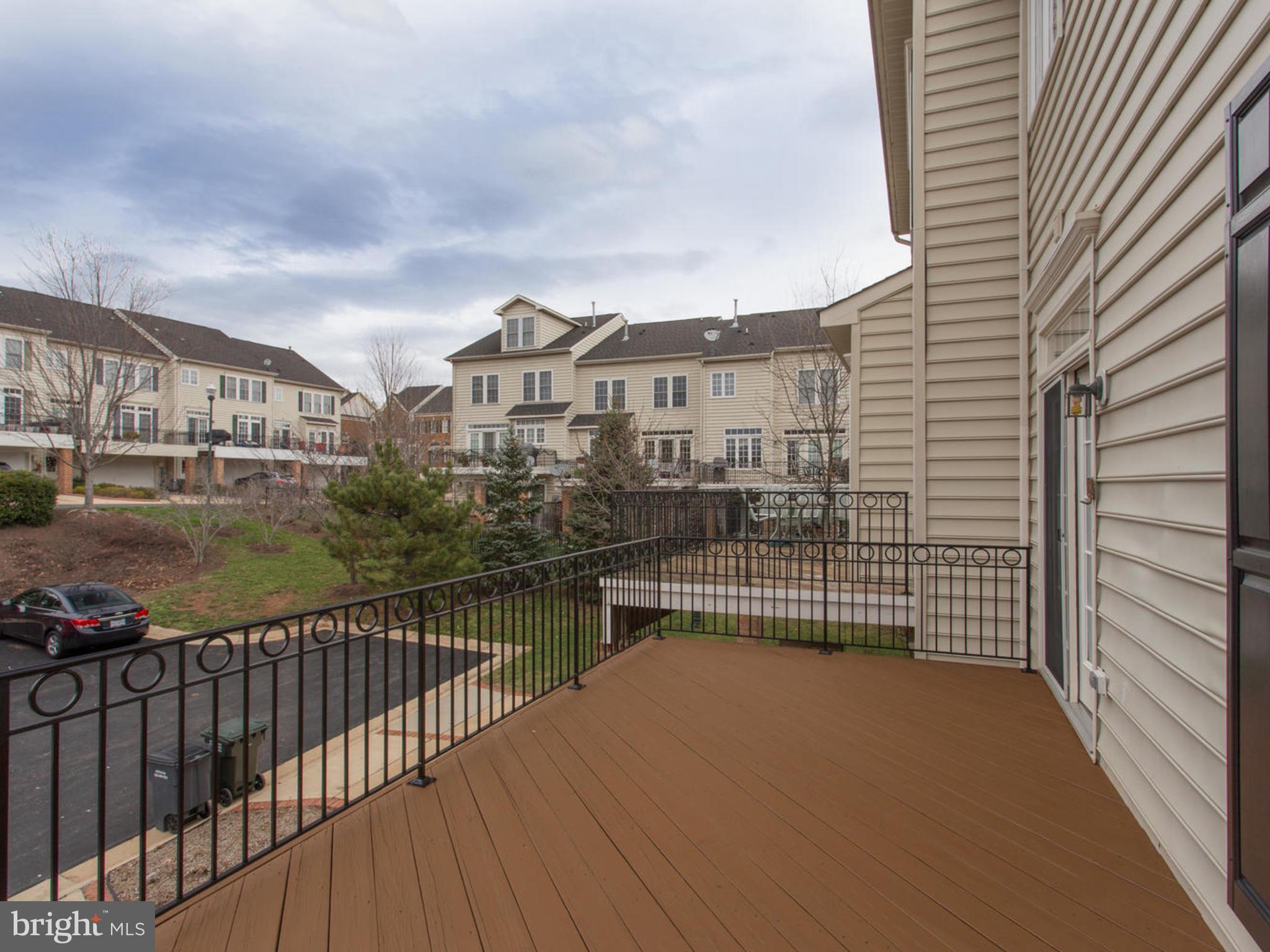 43802 Bent Creek Terrace Leesburg, VA 20176 - Photo 37 of 40 a view of city from balcony