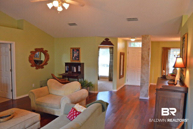 110 Destrehan Road Fairhope, AL 36532 - Photo 4 of 24 Family/Foyer