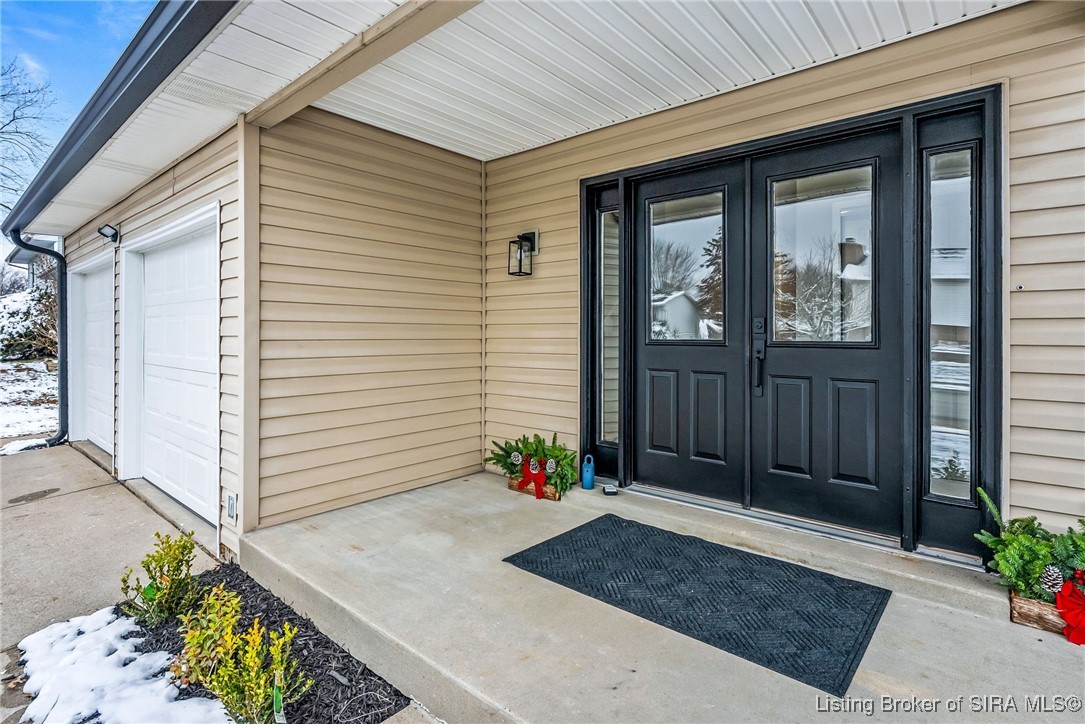 4608 Crescent Avenue Jeffersonville, IN 47130 - Photo 5 of 43