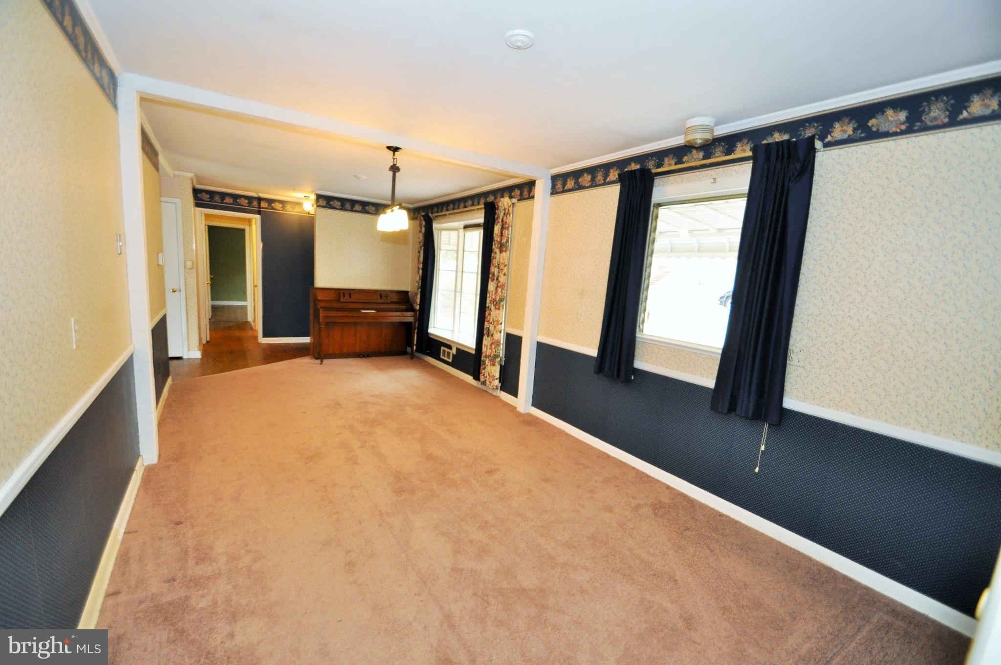 1906 Haverhill Road Baltimore, MD 21234 - Photo 11 of 30 Dining Room