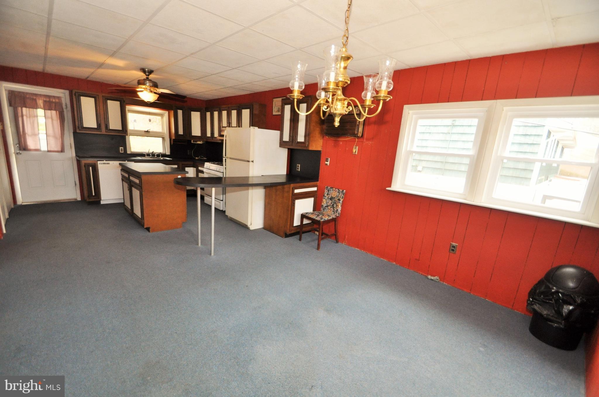 1906 Haverhill Road Baltimore, MD 21234 - Photo 6 of 30 Kitchen