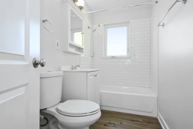 $2,495 | 10838 South Neenah Avenue, Worth, IL 60482