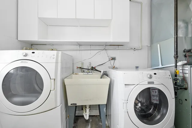 $2,495 | 10838 South Neenah Avenue, Worth, IL 60482