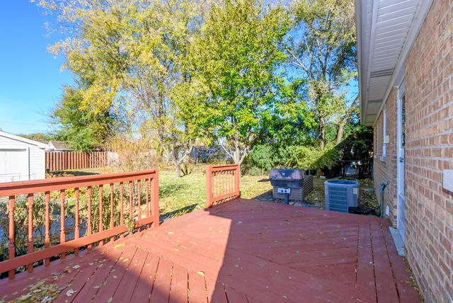 $2,495 | 10838 South Neenah Avenue, Worth, IL 60482