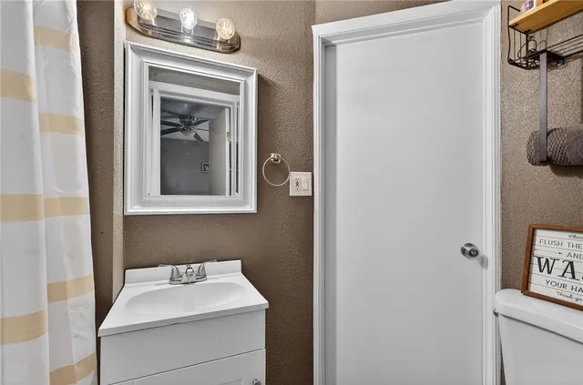 $170,000 | 513 North College Street, Richmond, MO 64085