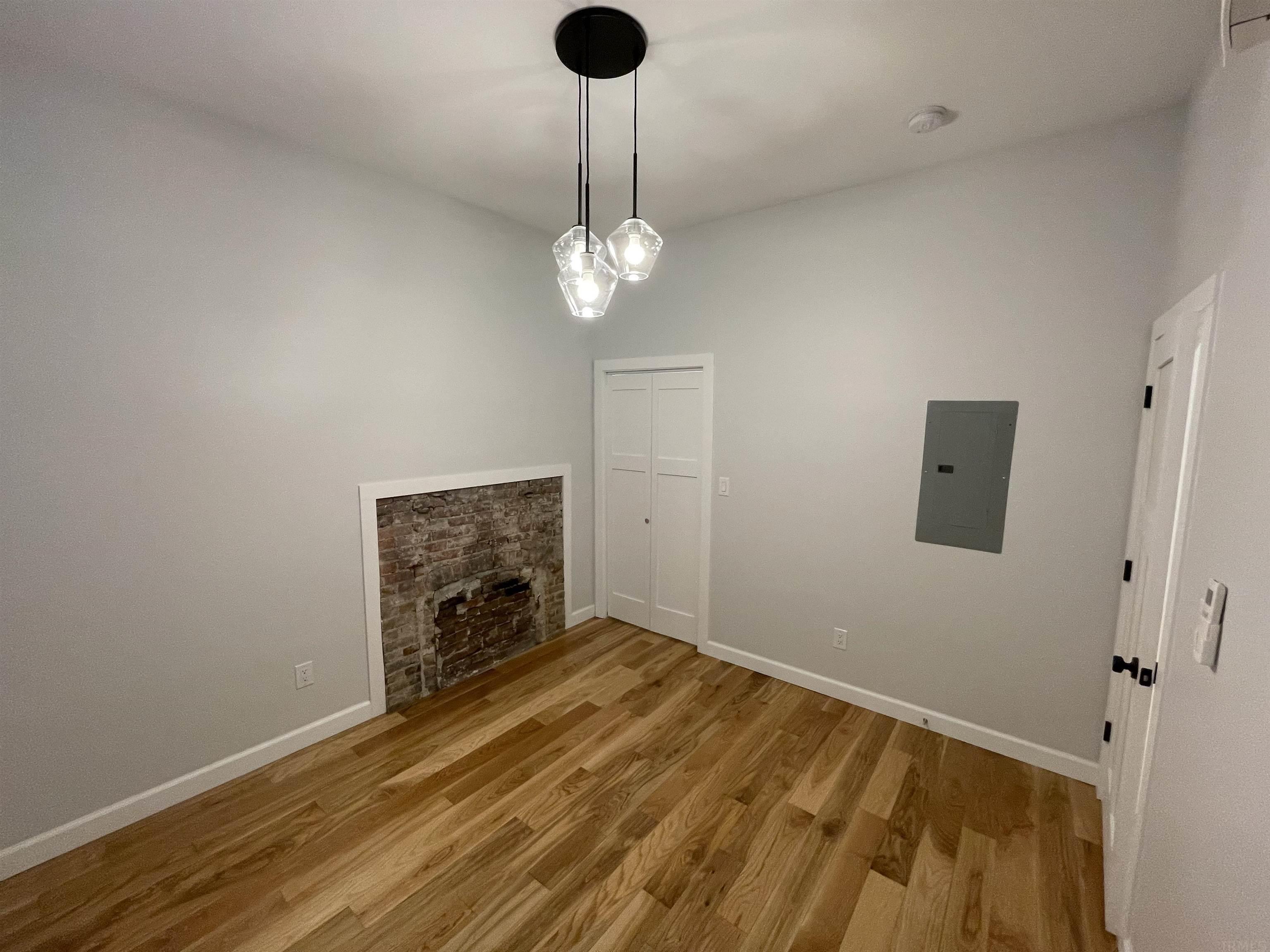 726 West 6th Street, Unit 1 Bloomington, IN 47404 - Photo 9 of 10