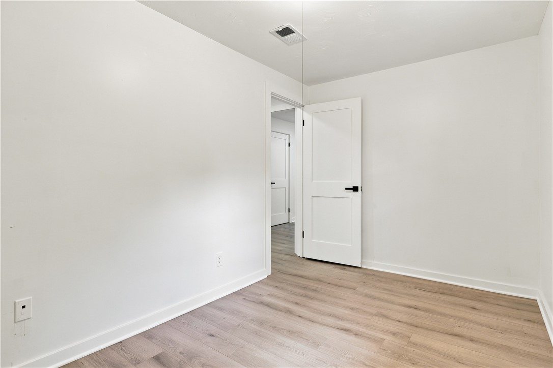 1747 Scribner Road Penfield, NY 14625 - Photo 30 of 48 Gallery Image 30
