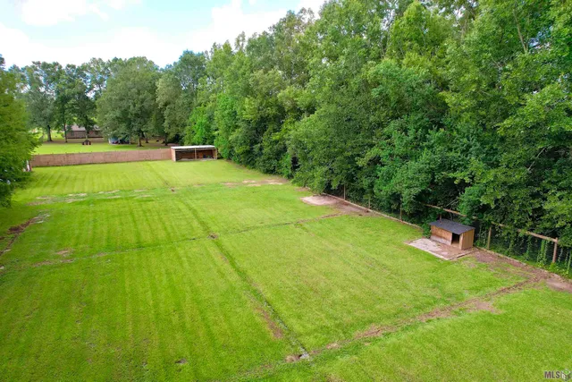 $635,000 | 11139 Old Baton Rouge Highway, Hammond, LA 70403