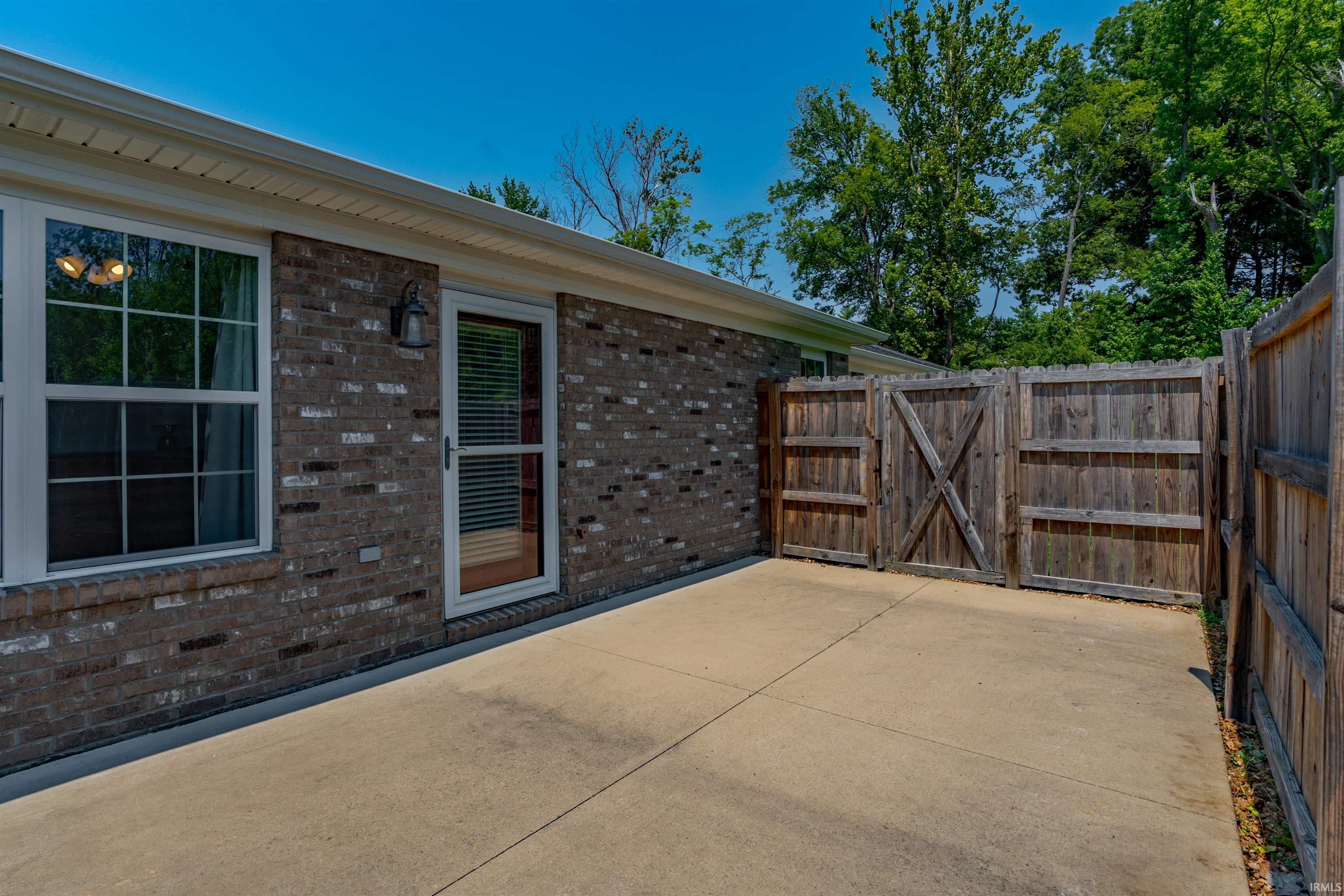 5433 Riley Lane, Unit A Evansville, IN 47710 - Photo 3 of 27
