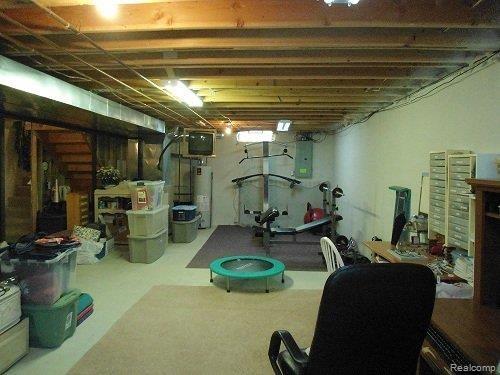 28366 Gamble Road New Baltimore, MI 48047 - Photo 18 of 21 15.JPG
