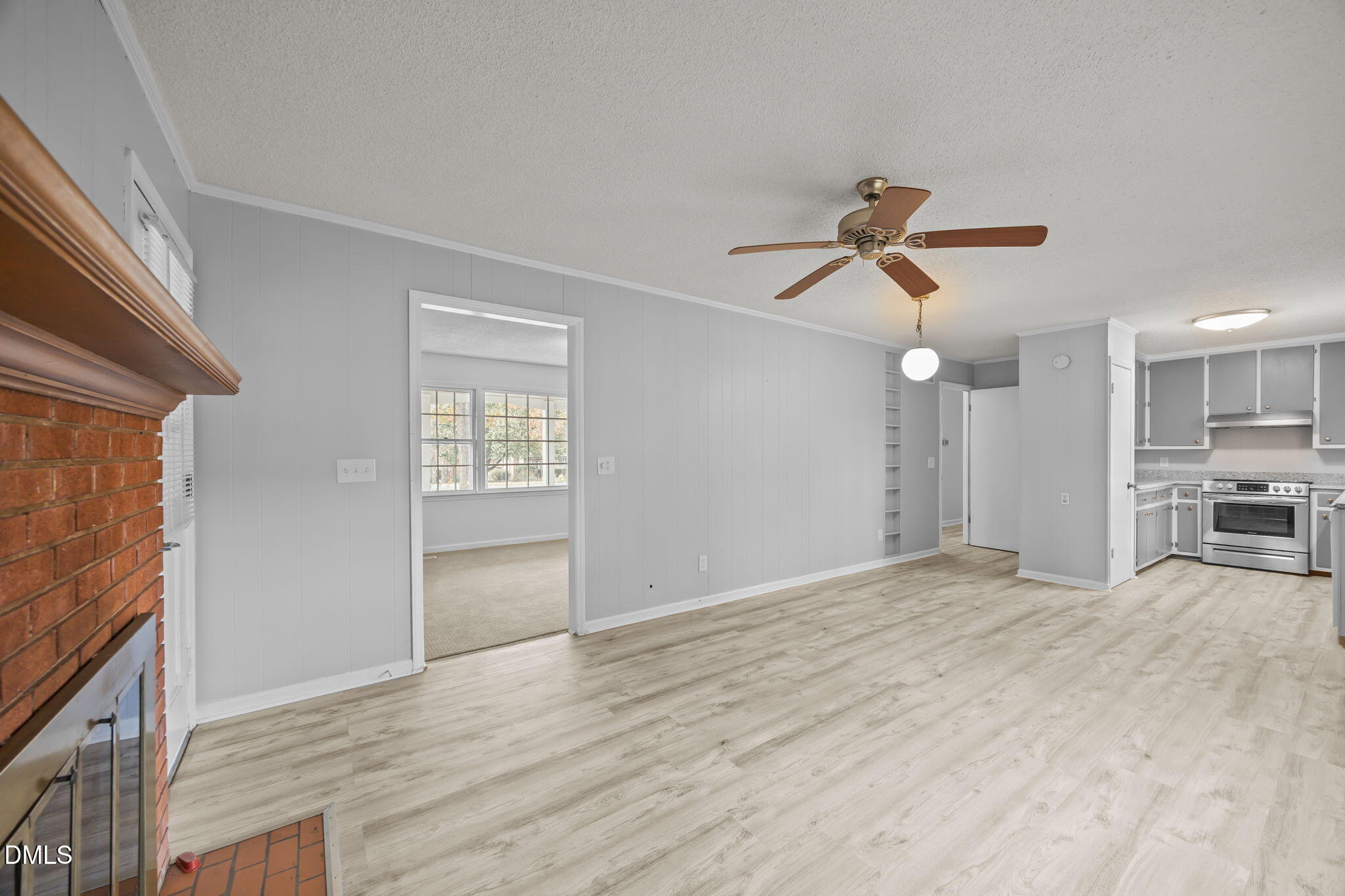 1526 Rogers Road Graham, NC 27253 - Photo 7 of 26 18-web-or-mls-IMG_0540