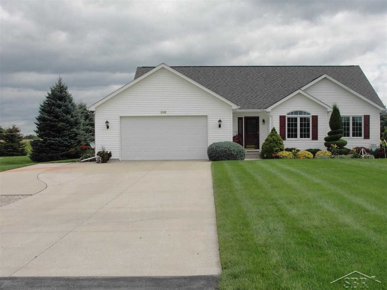 2148 North Graham Road Freeland, MI 48623 - Photo 1 of 41