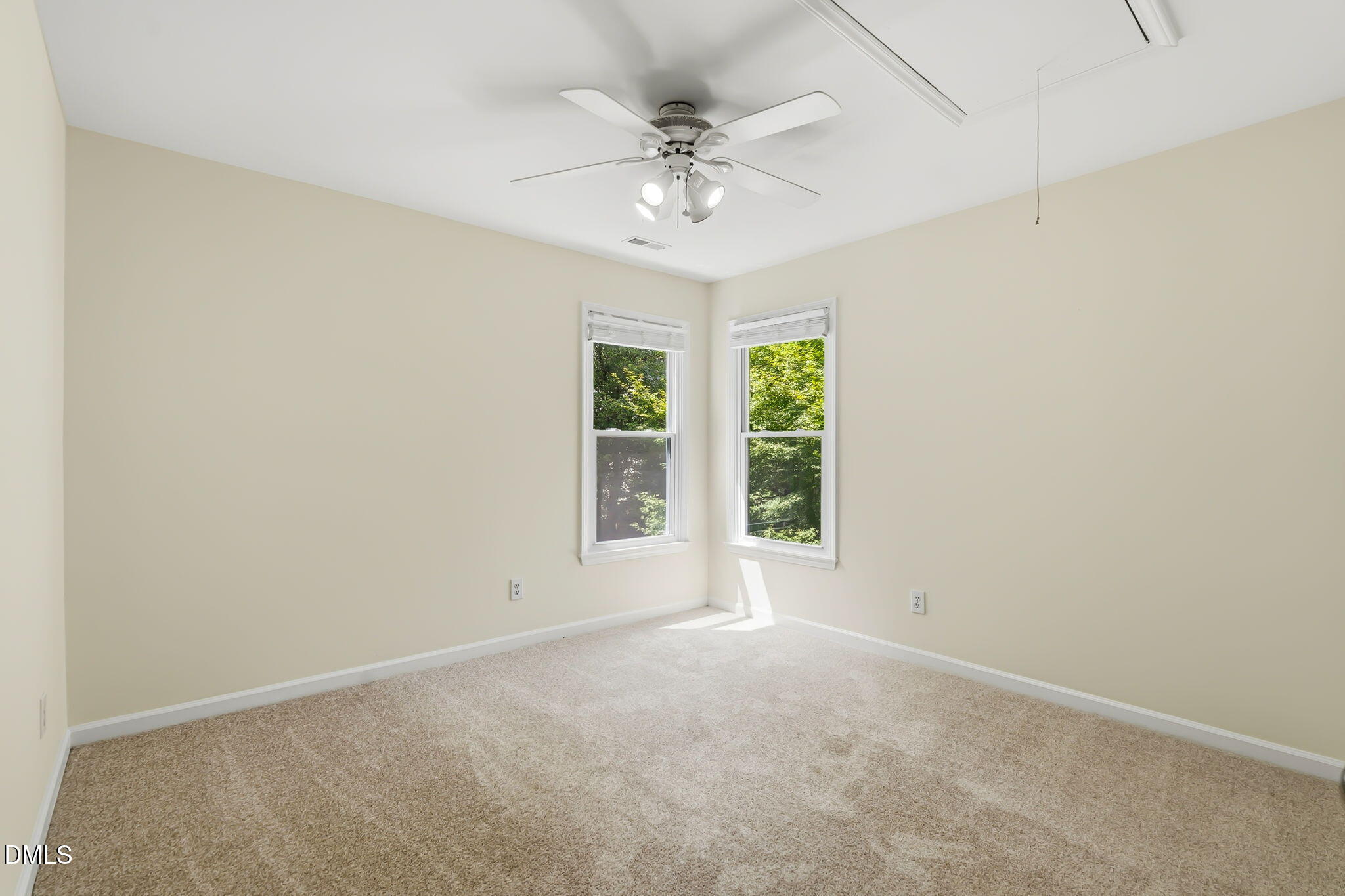 4409 Queenstown Court Raleigh, NC 27612 - Photo 32 of 52 4409 Queenstown Ct