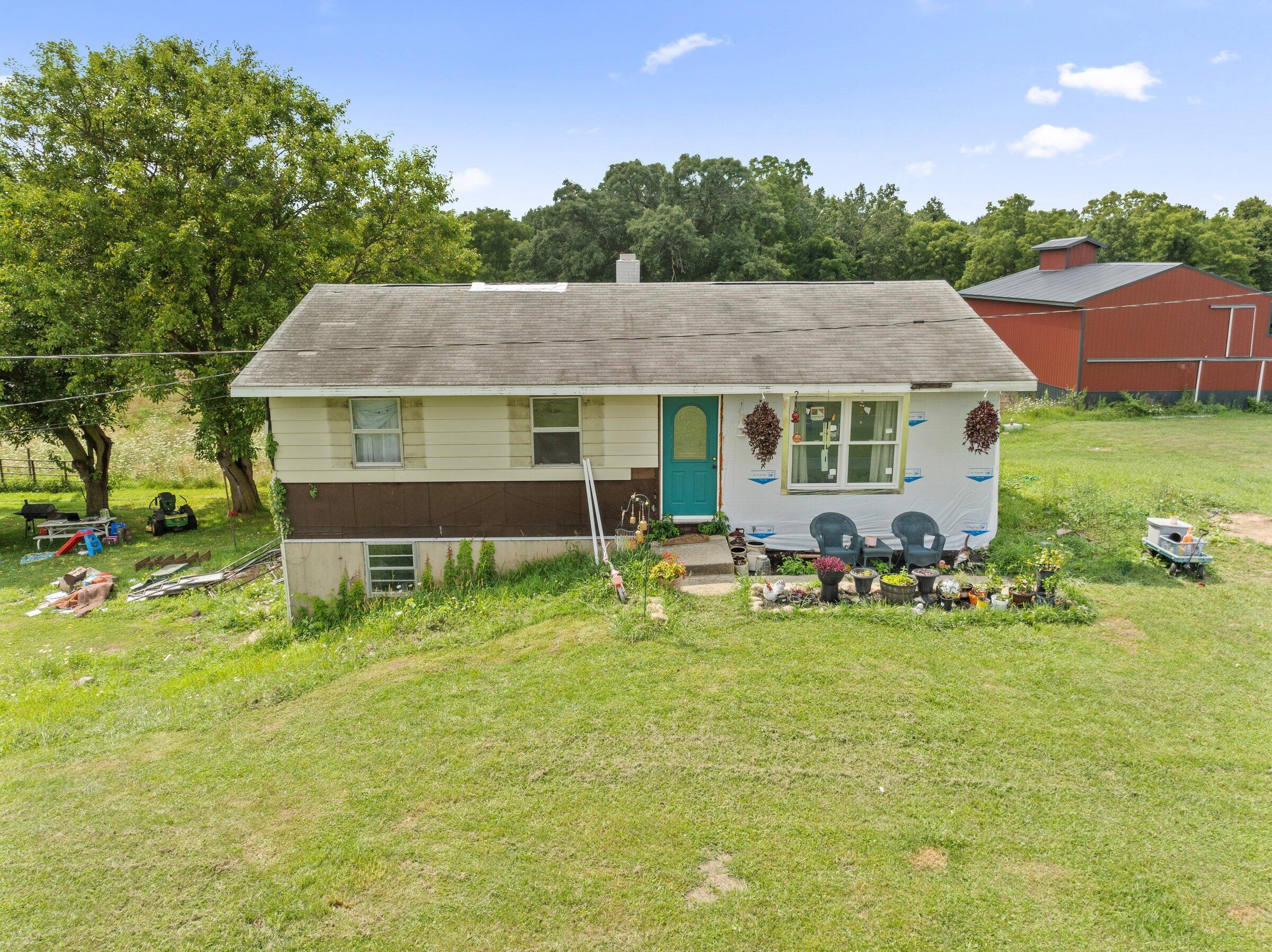 68090 Calvin Center Road Cassopolis, MI 49031 - Photo 2 of 18 DJI_0206