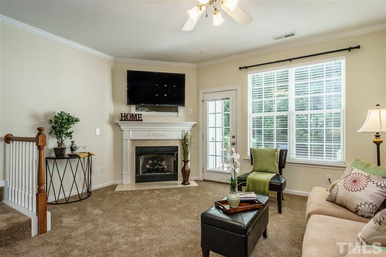4341 Sugarbend Way Raleigh, NC 27606 - Photo 11 of 25 Gallery Image 11