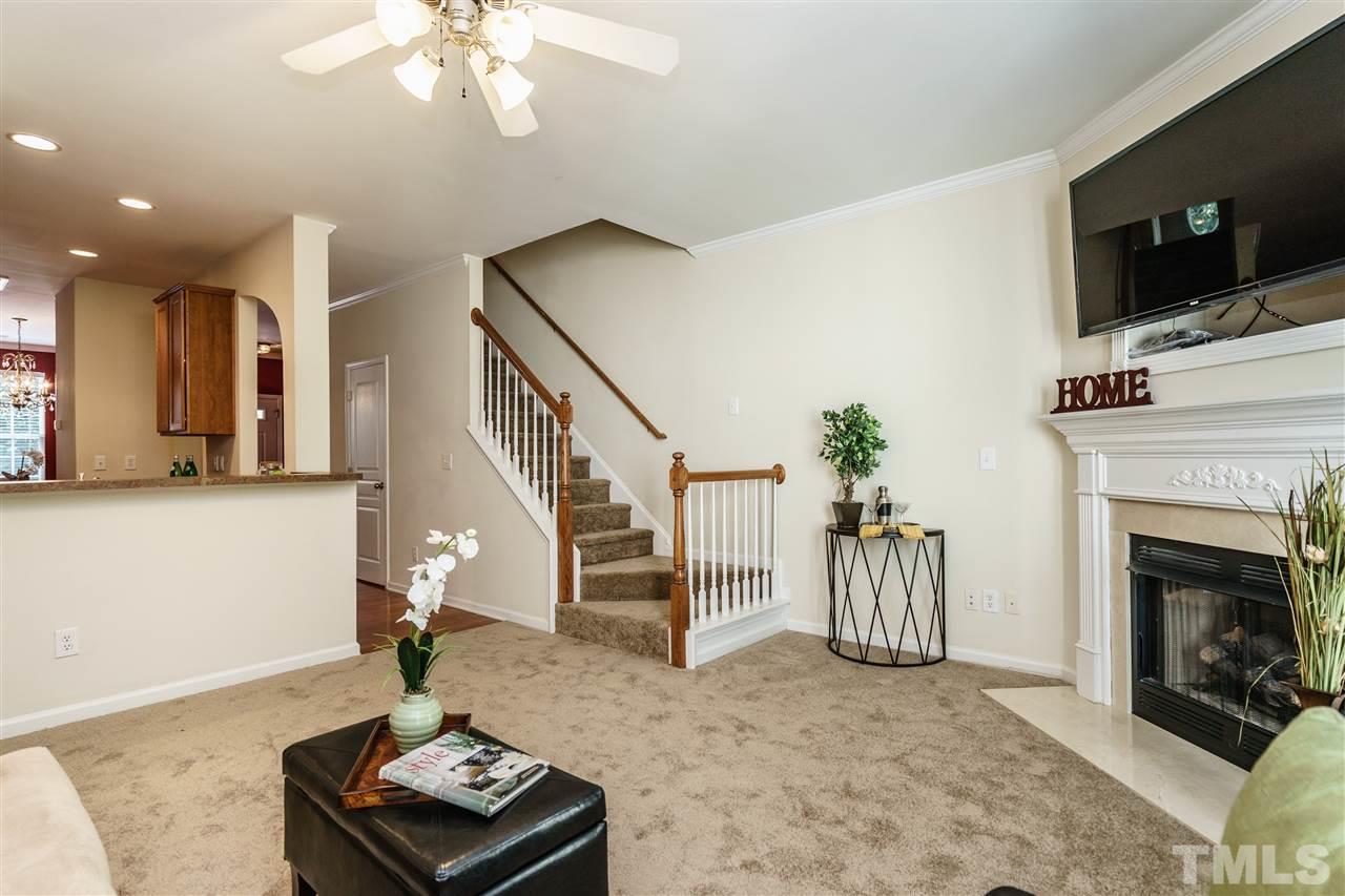 4341 Sugarbend Way Raleigh, NC 27606 - Photo 15 of 25 Gallery Image 15