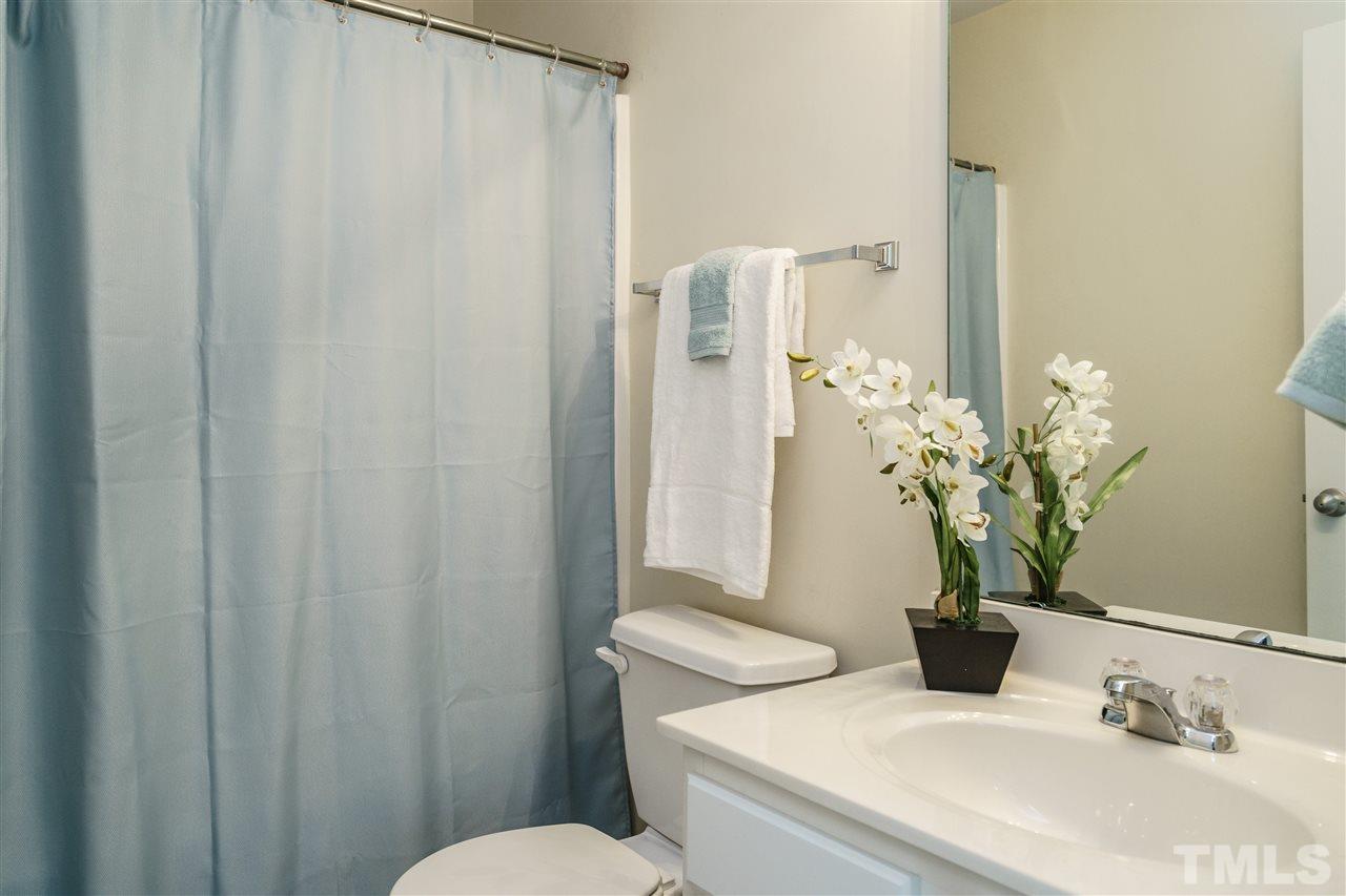 4341 Sugarbend Way Raleigh, NC 27606 - Photo 23 of 25 Gallery Image 23