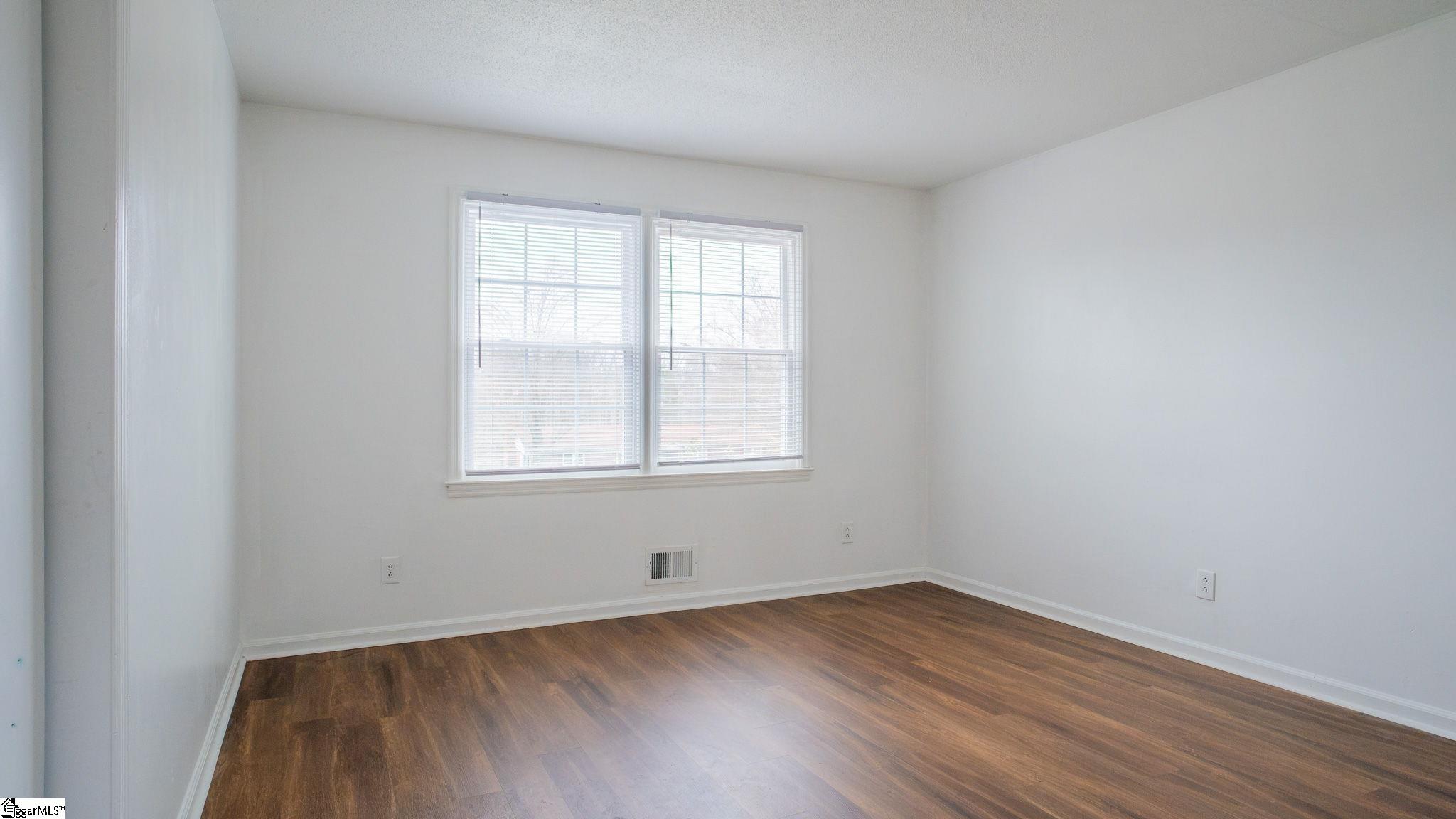 1608 Springfield Road Boiling Springs, SC 29316 - Photo 16 of 39 Gallery Image 16