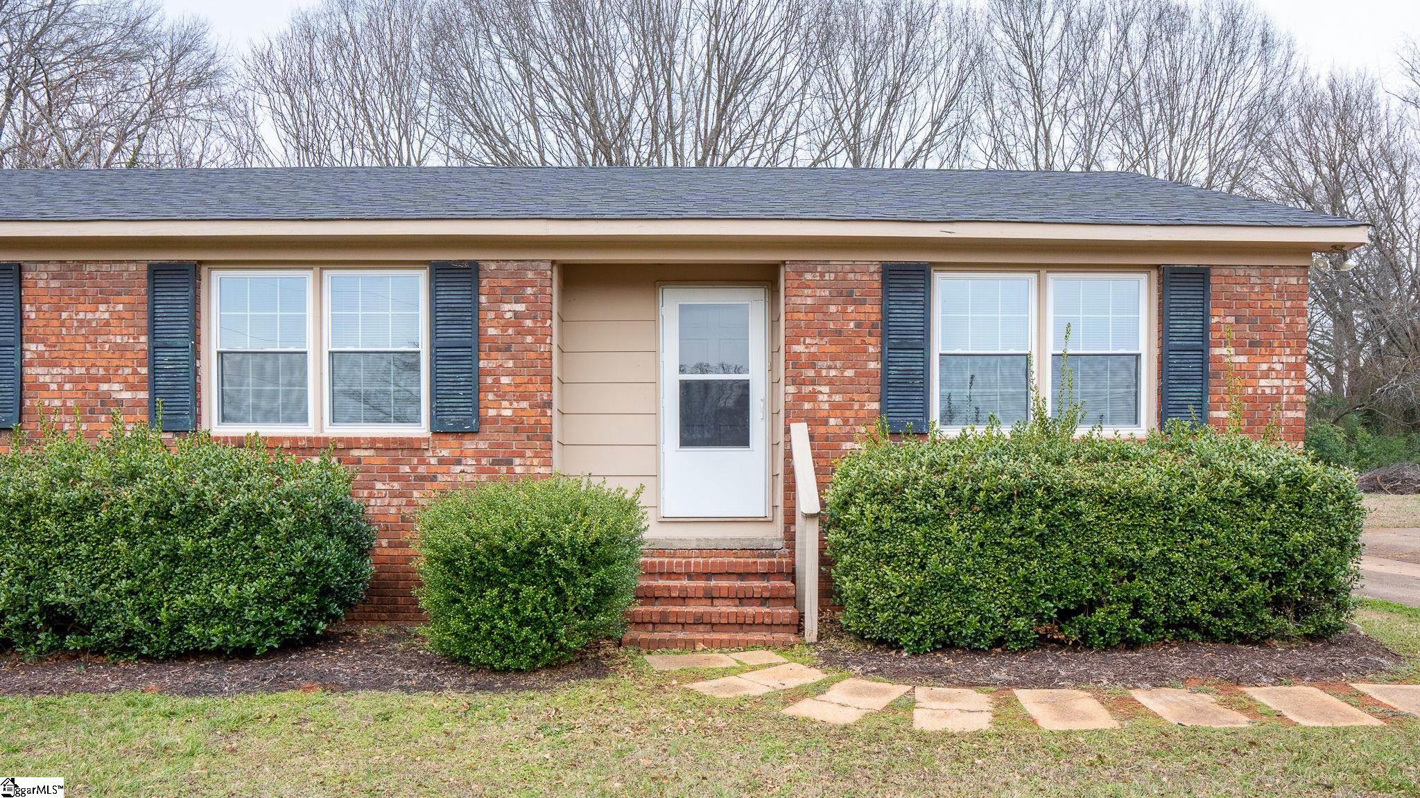 1608 Springfield Road Boiling Springs, SC 29316 - Photo 29 of 39 Gallery Image 29