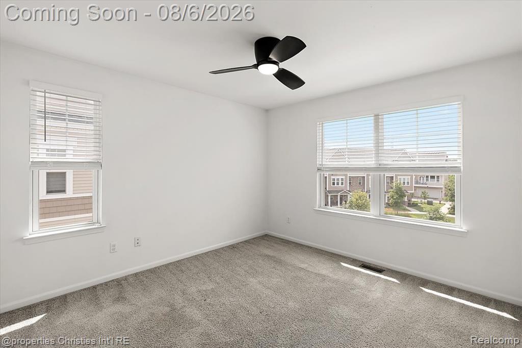 2500 Normandy Road, Unit 38 Royal Oak, MI 48073 - Photo 24 of 55 Gallery Image 24