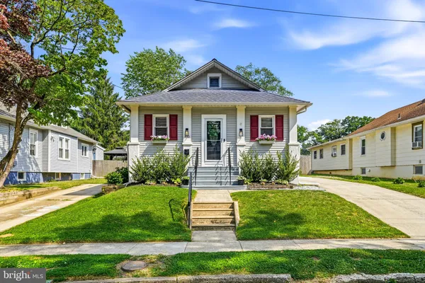 $375,000 | 432 Audubon Avenue, Audubon, NJ 08106