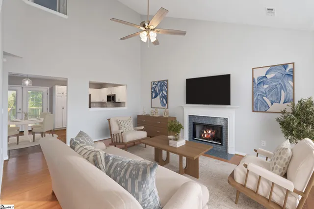 $279,900 | 12 Woolridge Way, Greer, SC 29650