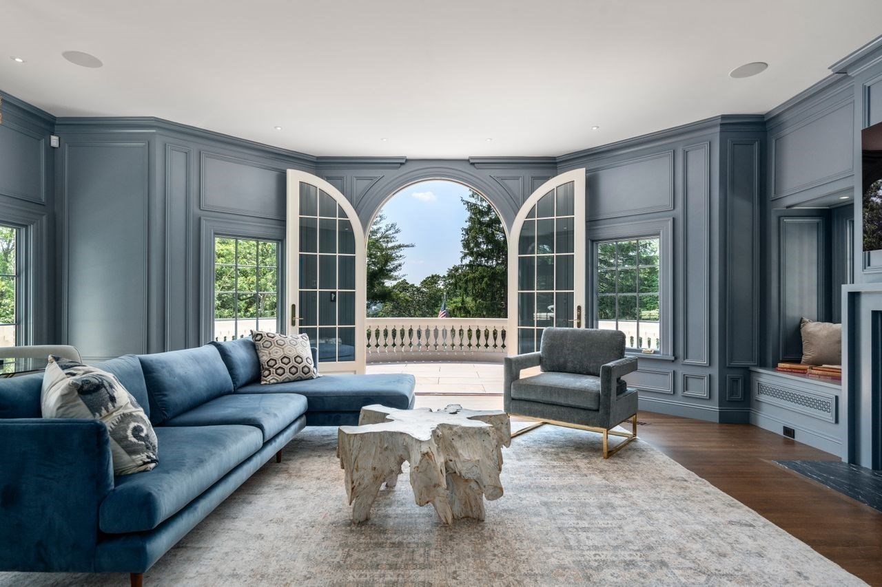 9 The Ledges Road Newton, MA 02459 - Photo 14 of 33 Gallery Image 14